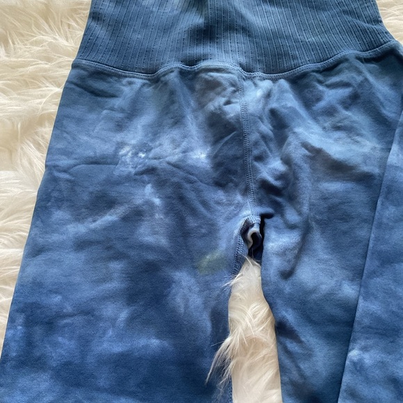 Free People Good Karma 7/8 Leggings Tie Dye - Picture 5 of 7